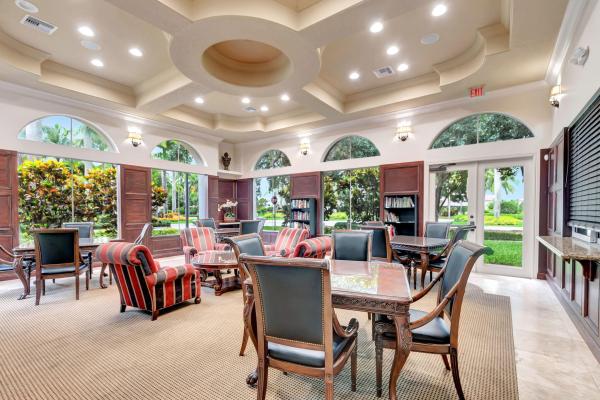 Versailles At Wellington, 10336 Trianon Pl, Wellington, Florida 33449, image 3