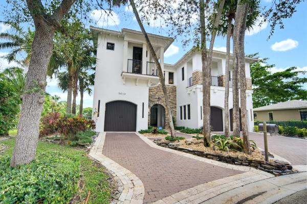Parkland Golf & Country Club, 9619 Clemmons St, Parkland, Florida 33076, image 2