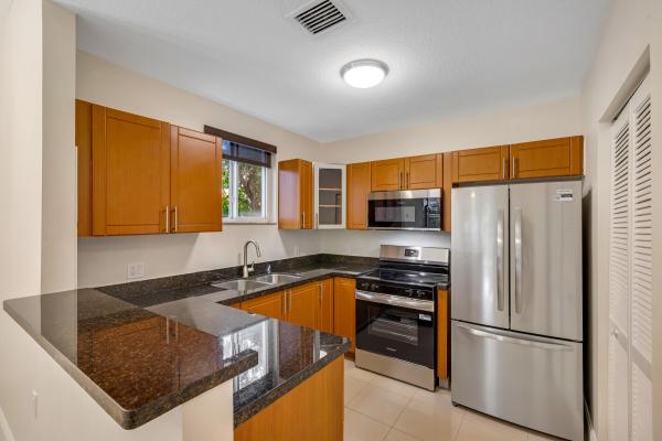 Milana, 652 NE 63rd St #206, Miami, Florida 33138, image 3