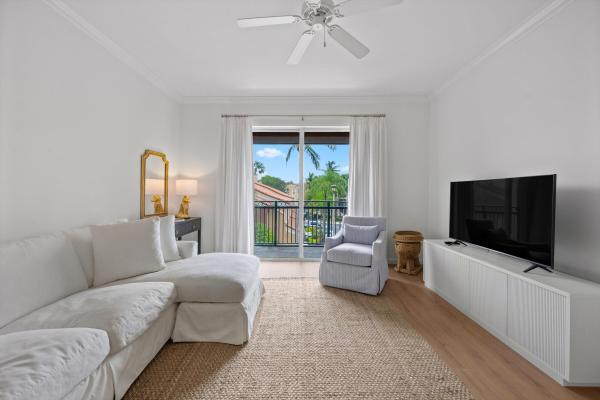 St Andrews At The Polo Club, 11740 Saint Andrews Pl #304, Wellington, Florida 33414, image 2