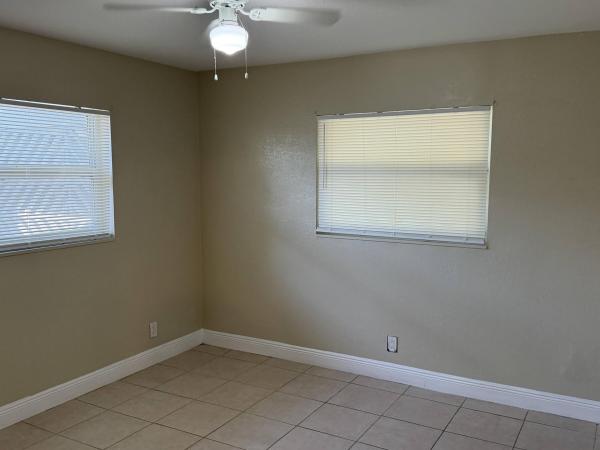 South Middle River, 1135 NW 7th Ave #1, Fort Lauderdale, Florida 33311, image 1