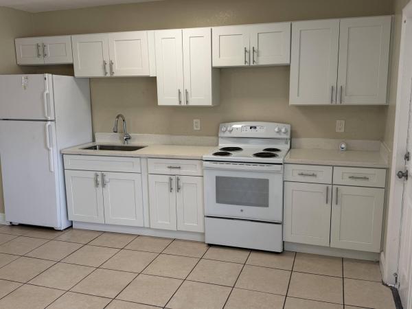 South Middle River, 1135 NW 7th Ave #1, Fort Lauderdale, Florida 33311, image 3