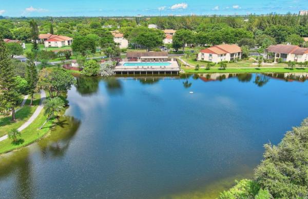 4787 Sable Pine Cir #D2, West Palm Beach, Florida 33417, image 3