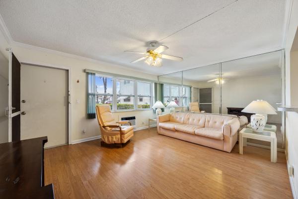 Sterling Village, 200 Horizons W #106, Boynton Beach, Florida 33435, image 2