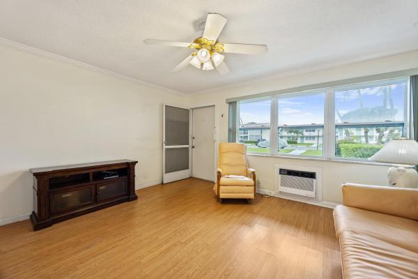 Sterling Village, 200 Horizons W #106, Boynton Beach, Florida 33435, image 1