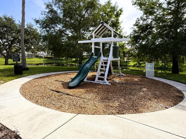 Catalina Lakes, 230 Fortuna Dr, Palm Beach Gardens, Florida 33410, image 2