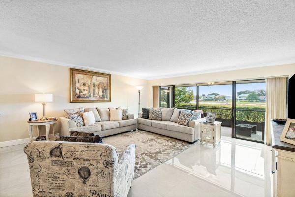 5771 Fairway Park Ct #103, Boynton Beach, Florida 33437, image 1