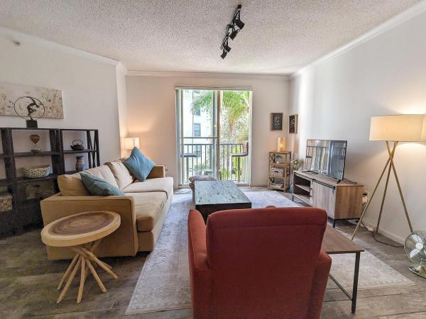 The Courtyards In CityPlace, 630 S Sapodilla Ave #308, West Palm Beach, Florida 33401, image 1