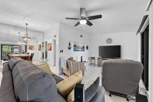 Belfort, 9474 S Belfort Cir #206, Tamarac, Florida 33321, image 3