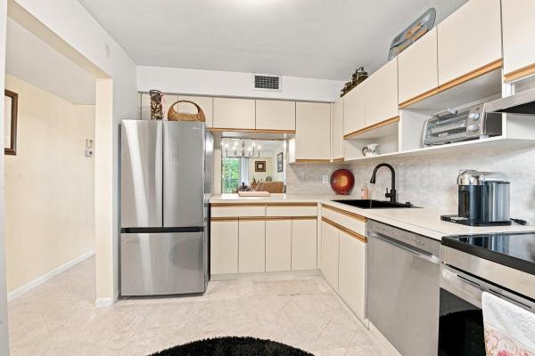 Holiday Springs, 3231 Holiday Springs Blvd #205, Margate, Florida 33063, image 1