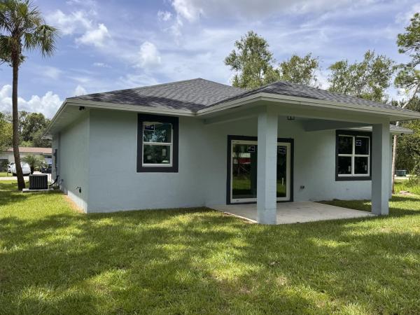 Sunland Gardens, 3908 Avenue I, Fort Pierce, Florida 34947, image 3