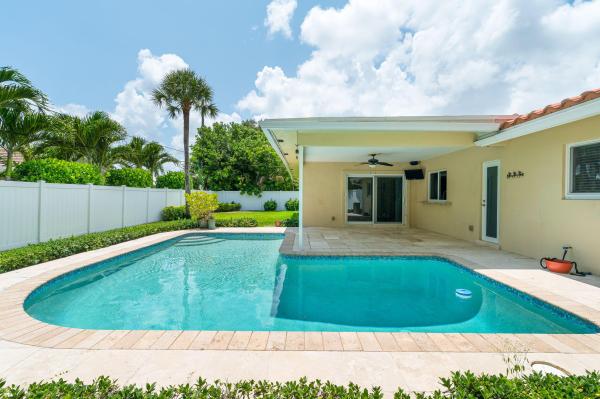 Lake Floresta Park, 1000 NW 5th St, Boca Raton, Florida 33486, image 2