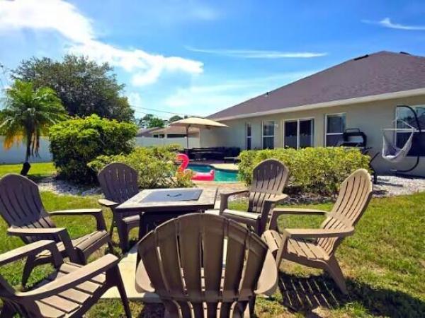 Northport Village, 302 NE Greenbrier Ave, Port St. Lucie, Florida 34983, image 1