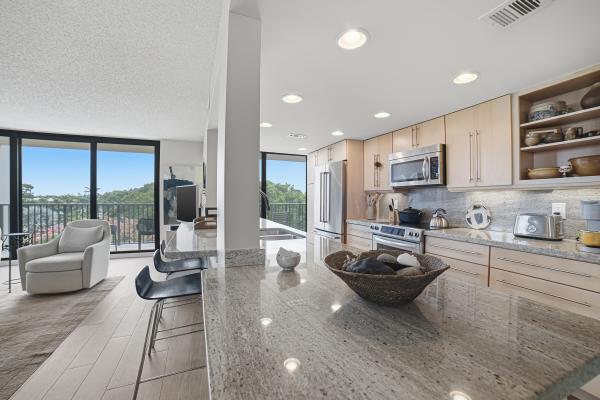 River Reach, 1101 River Reach Dr #410, Fort Lauderdale, Florida 33315, image 2