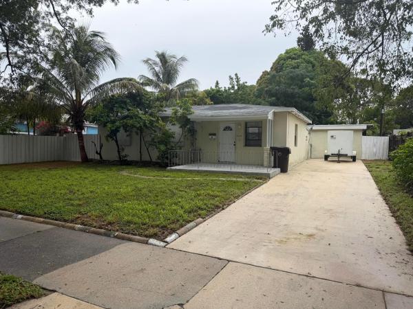 Mackle Park, 3033 Clyde Rd, West Palm Beach, Florida 33405, image 1
