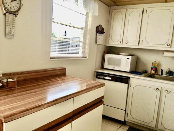 571 Fanshaw N, Boca Raton, Florida 33434, image 3