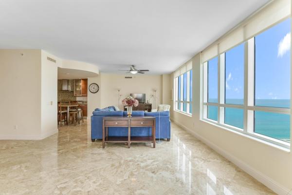Palm Beach Marriott Singer Island Beach Resort & Spa, 3800 N Ocean Dr #1450, Riviera Beach, Florida 33404, image 1