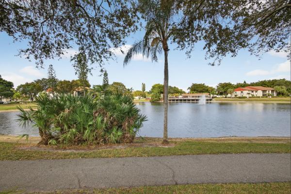 4934 Sable Pine Cir #B, West Palm Beach, Florida 33417, image 1
