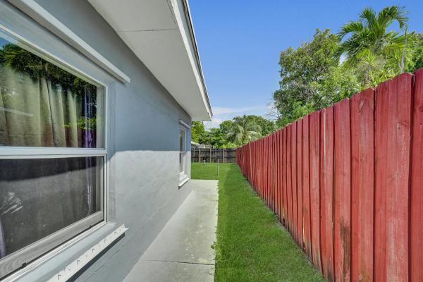 Hollywood Little Ranches, 2815 Adams St, Hollywood, Florida 33020, image 2