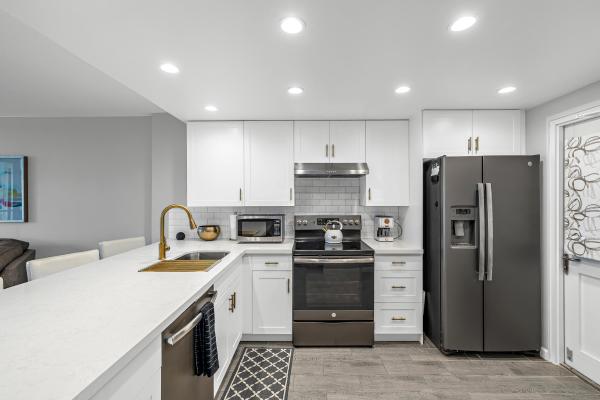 White Egret, 2200 NE 33rd Ave #3E, Fort Lauderdale, Florida 33305, image 2