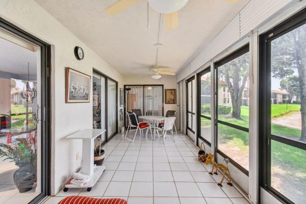 10247 N Circle Lake Dr #102, Boynton Beach, Florida 33437, image 2
