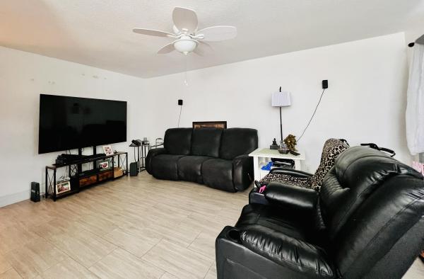 345 Norwich O, West Palm Beach, Florida 33417, image 2