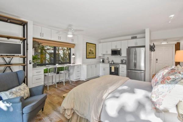 Bagattelle, 13334 Polo Club Rd #230, Wellington, Florida 33414, image 3