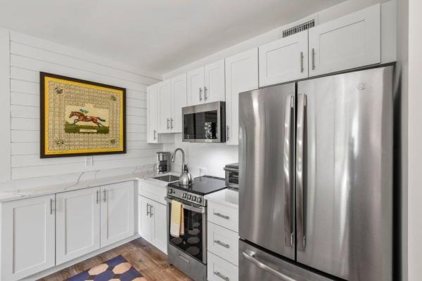 Bagattelle, 13334 Polo Club Rd #230, Wellington, Florida 33414, image 2