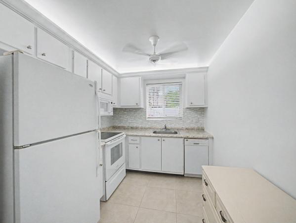 3 Westwood Ave #101E, Tequesta, Florida 33469, image 3