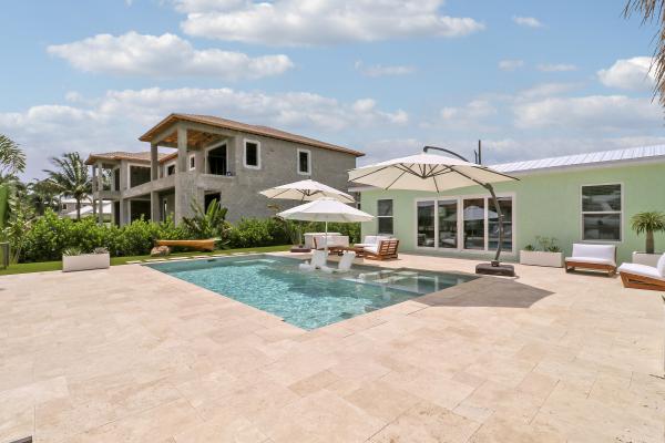 Maheu Estates, 2443 E Edgewater Dr, Palm Beach Gardens, Florida 33410, image 3