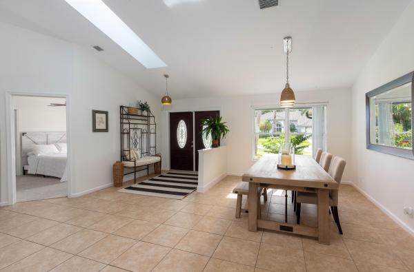 Wiltshire Village Of Greenview Shores 2, 1741 Grantham Dr, Wellington, Florida 33414, image 1