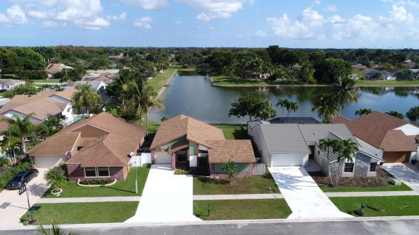 Country Landing 2 At Loggers Run, 21518 Summertrace Cir, Boca Raton, Florida 33428, image 3