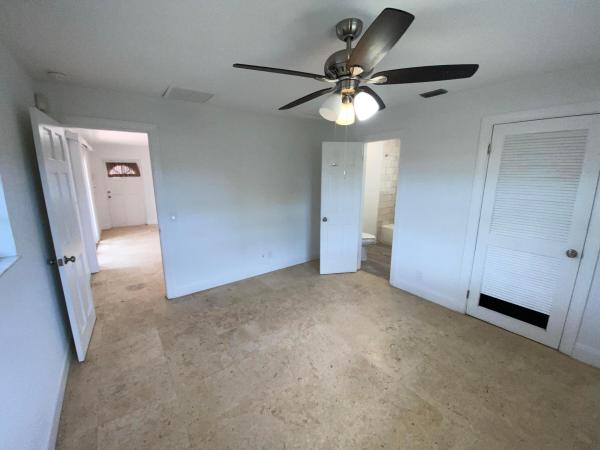 Boynton Beach No HOA, 210 SE 1st St, Boynton Beach, Florida 33435, image 2