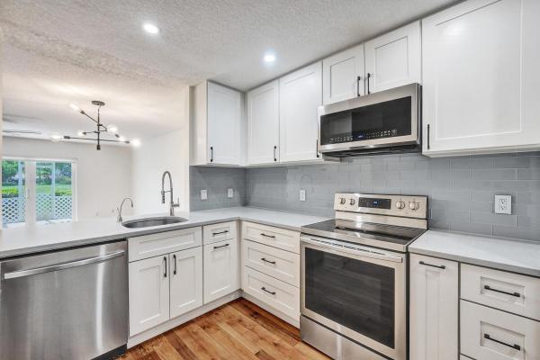 Verona Of Deer Creek, 3407 Deer Creek Palladian Cir, Deerfield Beach, Florida 33442, image 2