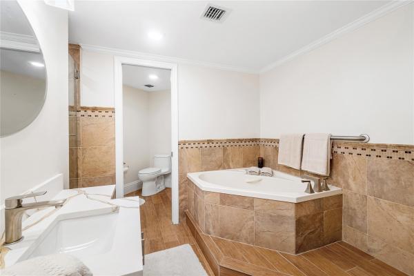 Mizner Court, 100 SE 5th Ave #110, Boca Raton, Florida 33432, image 2