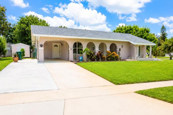 River Park, 814 SE Corto Ct, Port St. Lucie, Florida 34983, image 2