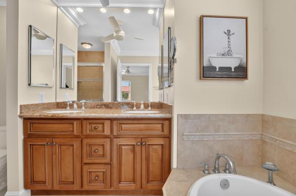 Spanish River Land, 899 Granada Dr, Boca Raton, Florida 33432, image 2