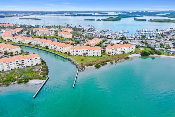 Harbour Isle West, 21 Harbour Isle Dr #302, Fort Pierce, Florida 34949, image 1