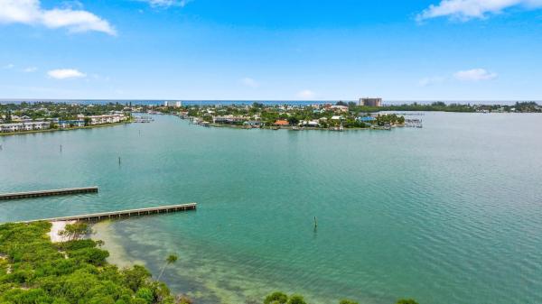 Harbour Isle West, 21 Harbour Isle Dr #302, Fort Pierce, Florida 34949, image 3