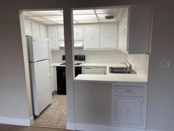 422 SW 9th St #9, Boca Raton, Florida 33432, image 1