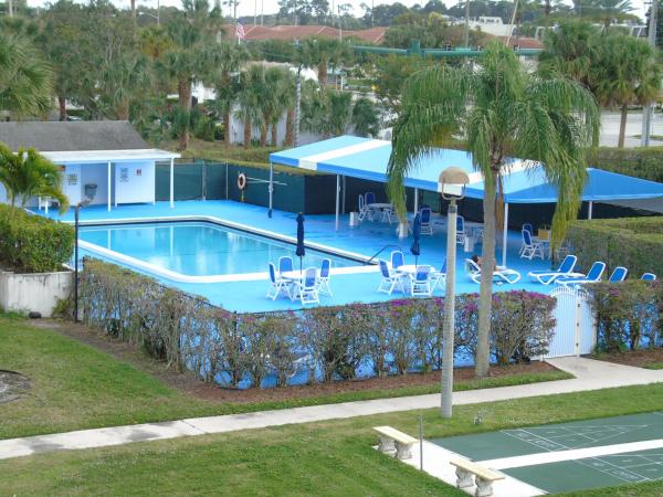 3951 Via Poinciana #209, Lake Worth, Florida 33467, image 1