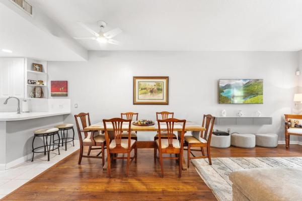 Charleston Court At Abacoa, 332 Legare Ct, Jupiter, Florida 33458, image 2