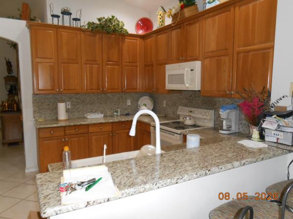 Valencia Lakes, 11646 Caracas Blvd, Boynton Beach, Florida 33437, image 2
