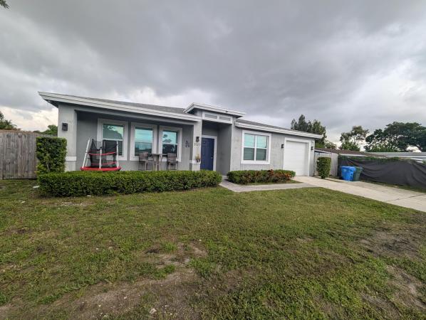 East Lakeside, 2623 NW 18th Ter, Oakland Park, Florida 33311, image 2