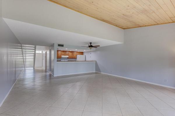 Patio Homes, 227 Old Meadow Way, Palm Beach Gardens, Florida 33418, image 2