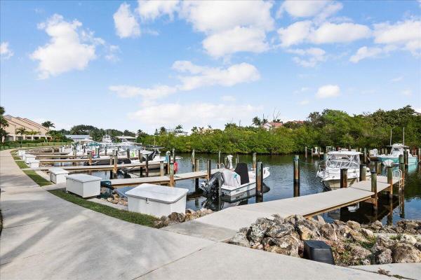 Mariners Cove, 2359 Treasure Isle Dr #31, Palm Beach Gardens, Florida 33410, image 2
