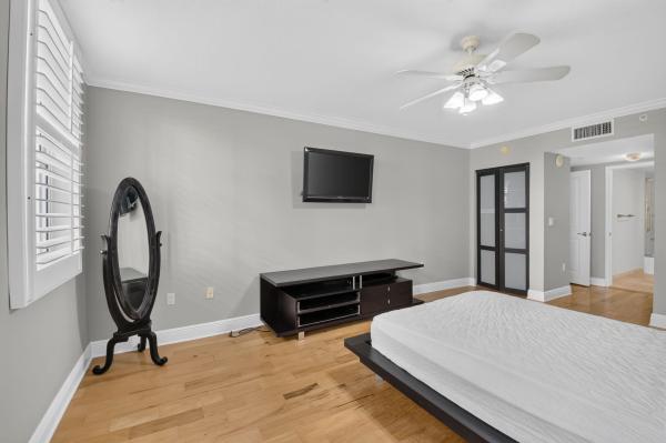 Palmetto Place, 99 SE Mizner Blvd #345, Boca Raton, Florida 33432, image 2