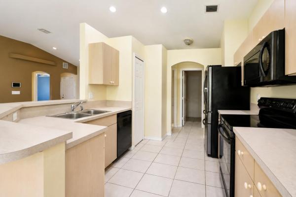 Bayshore Heights, 491 SE Starflower Ave, Port St. Lucie, Florida 34983, image 2