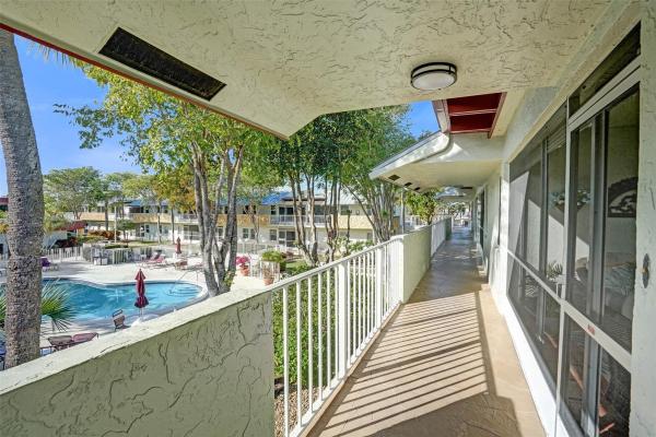 Monaco Gardens, 860 SE 6th Ave #410, Deerfield Beach, Florida 33441, image 3
