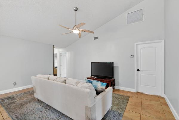 Sun Valley 1, 9744 Majestic Way, Boynton Beach, Florida 33437, image 2